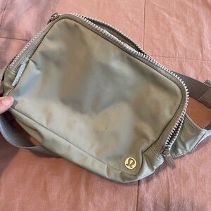 lululemon 1L Gray Belt Bag